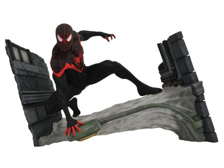 PRESALE | Marvel Gallery - Spiderman - Miles Morales Figure Statue (Diamond Select) Supply