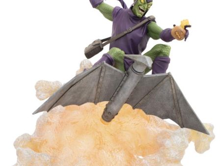 PRESALE | Marvel Comic Gallery Green Goblin Deluxe Statue Diorama Fashion